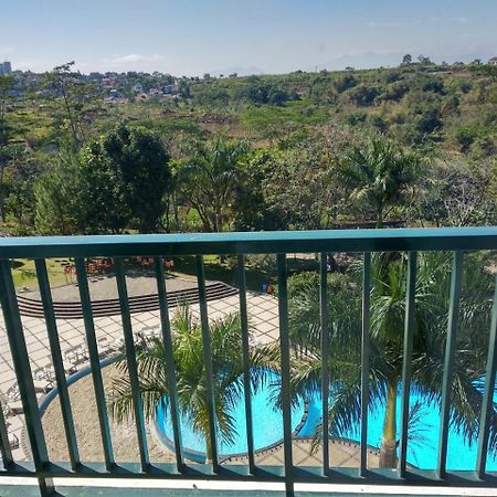 Marbella Suites Bandung Cimenyan Buitenkant foto