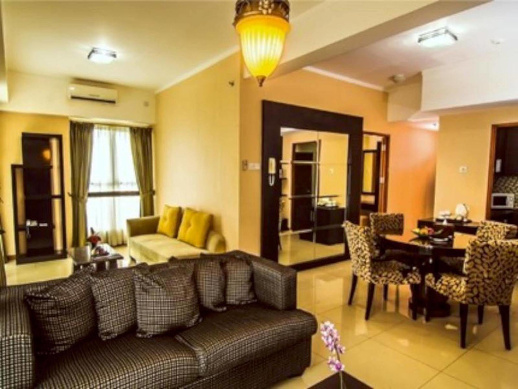 Marbella Suites Bandung Cimenyan Buitenkant foto