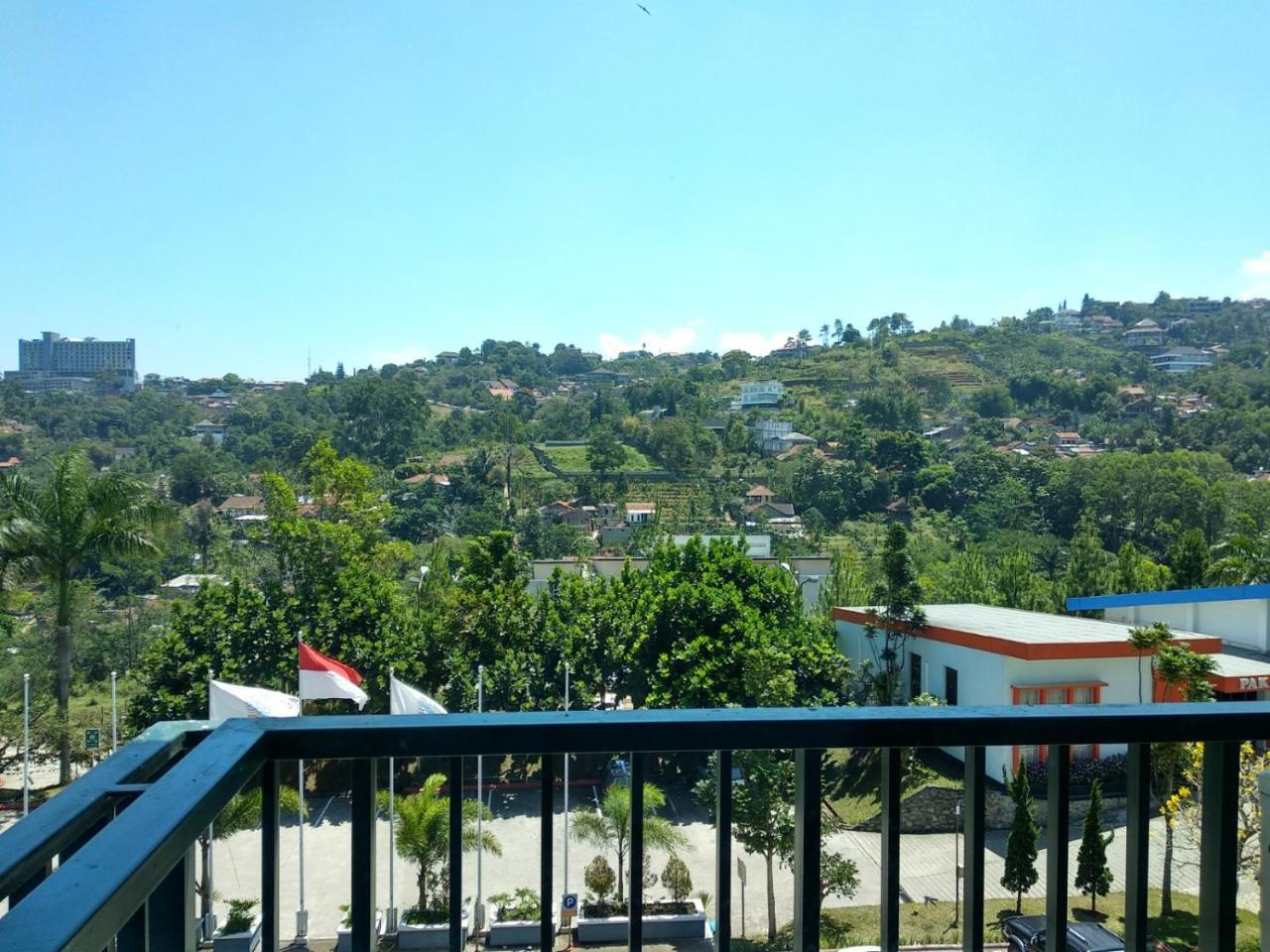 Marbella Suites Bandung Cimenyan Buitenkant foto